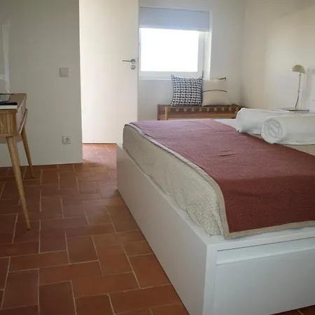 Nova Casa Com Piscina No Convento Bernardas * טאווירה