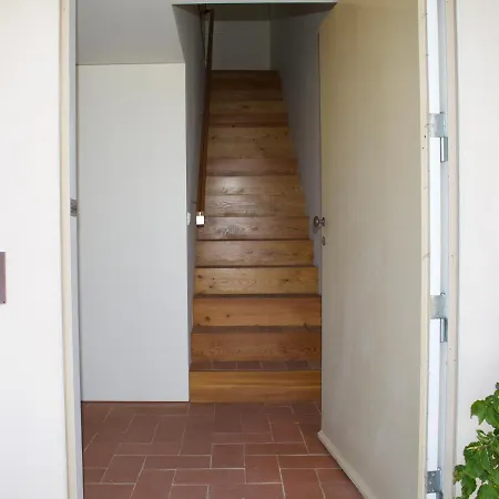 아파트 Nova Casa Com Piscina No Convento Bernardas 타비라
