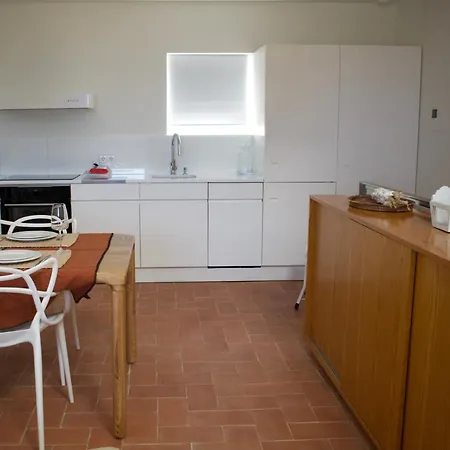 Nova Casa Com Piscina No Convento Bernardas * 타비라